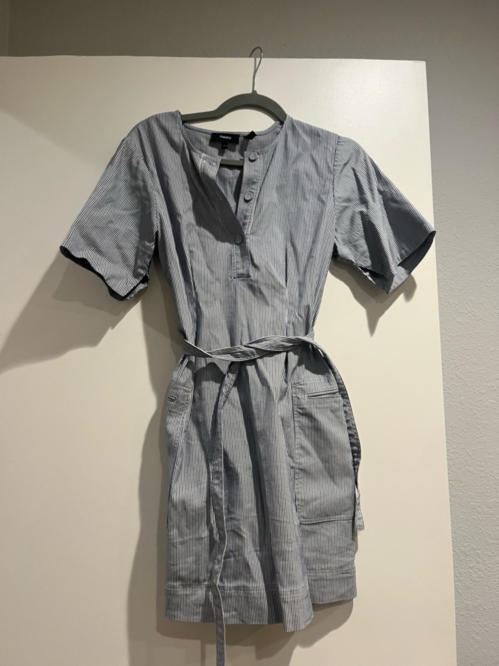 Theory Striped Short Sleeve Tie-Waist Dress - Gray/White